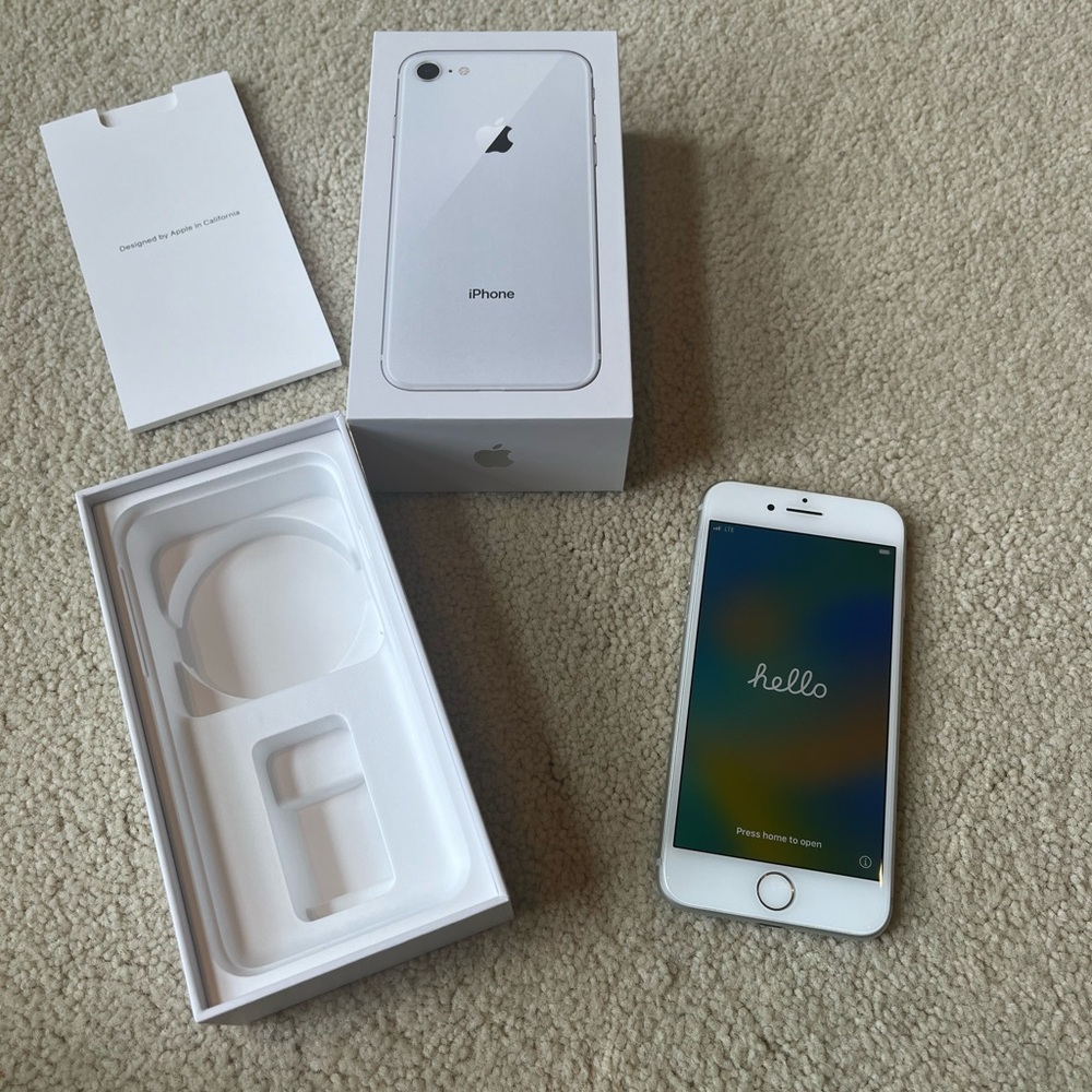 Apple iPhone 8